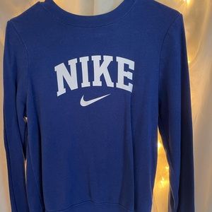 nike sweatshirt size s navy blue